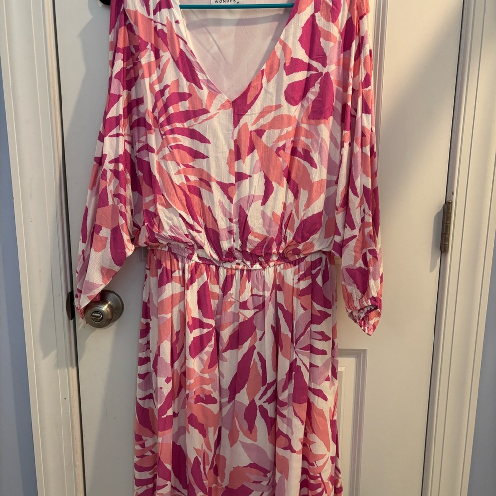 Elegant Pink Leaf Print Midi Dress